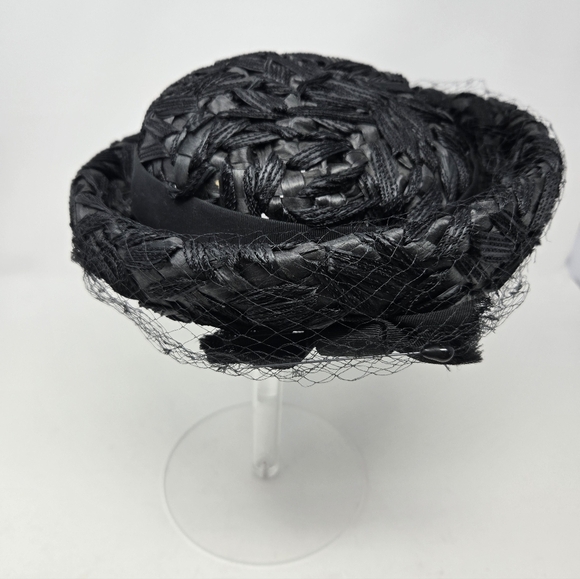 VINTAGE 1950 PASADENA HATS BLACK WOVEN STRAW BOATER HAT VEIL WOMEN OS WHIMSIGOTH - Picture 6 of 15